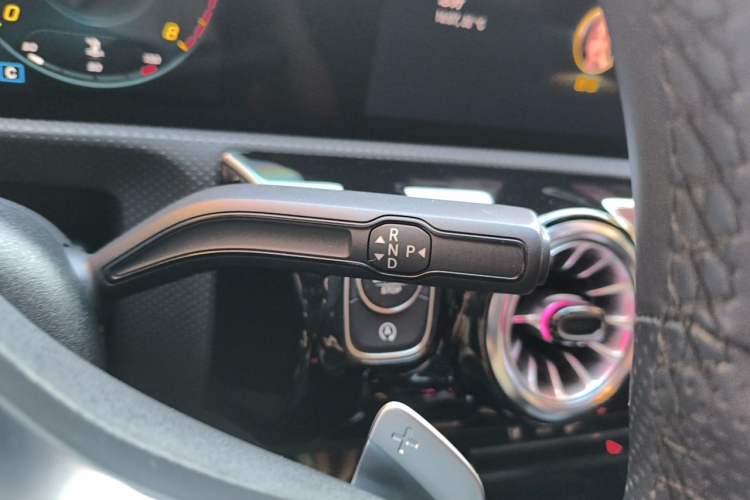 Used Mercedes-Benz A-Class 2022 A 200 L Sport Sedan Fashion Model Gear Lever