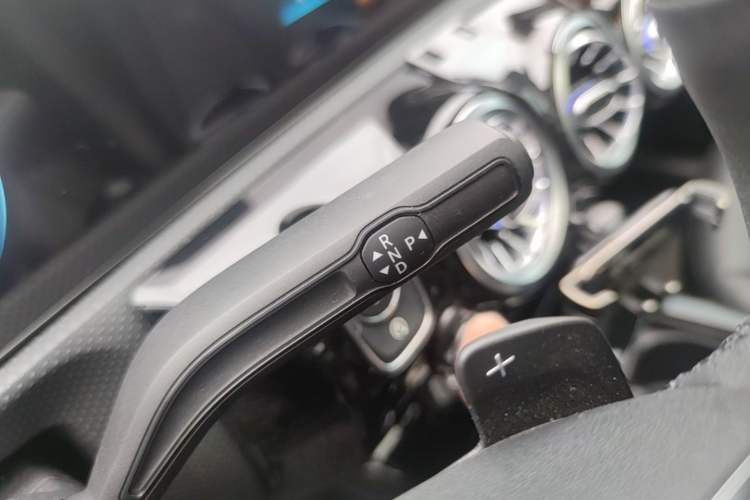 Used Mercedes-Benz A-Class 2022 Restyled A 200 L Sport Sedan Dynamic Version Gear Lever