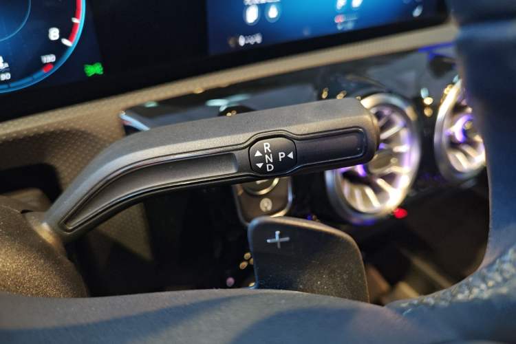 Used Mercedes-Benz A-Class 2022 A 200 Fashion Model Gear Lever