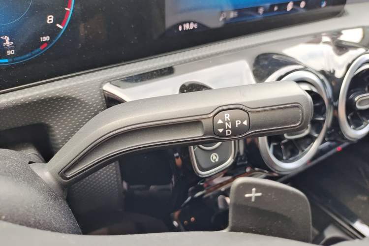 Used Mercedes-Benz A-Class 2022 A 180 L Sport Sedan Gear Lever