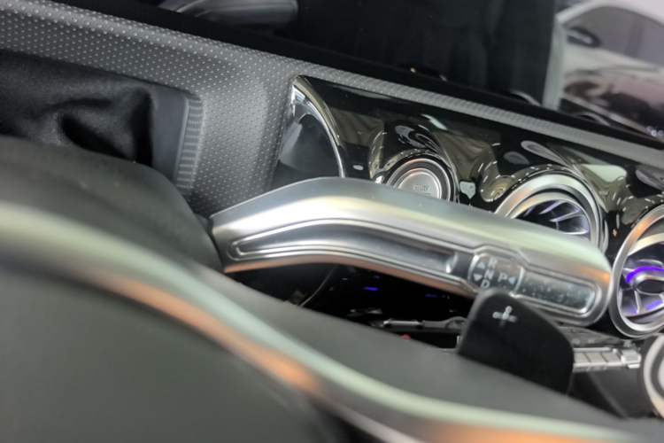 Used Mercedes-Benz A-Class 2022 A 180 L Sport Sedan Gear Lever