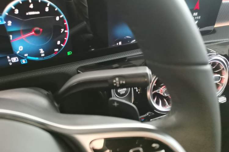 Used Mercedes-Benz A-Class 2022 Restyled A 180 L Sport Sedan Gear Lever