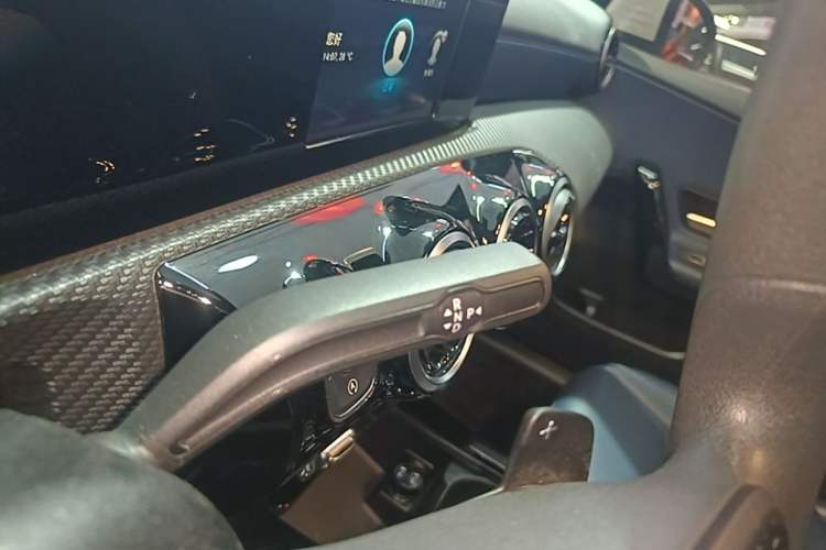 Used Mercedes-Benz A-Class 2022 Restyled A 180 L Sport Sedan Gear Lever
