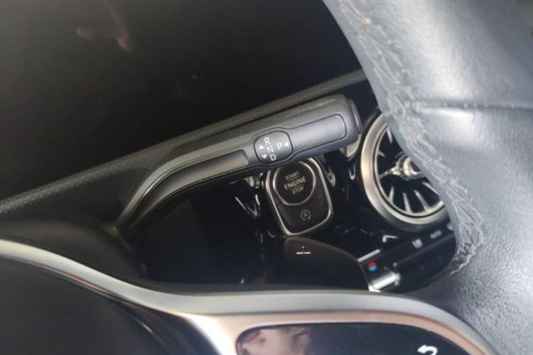 Used Mercedes-Benz A-Class 2022 A 180 L Sport Sedan Gear Lever