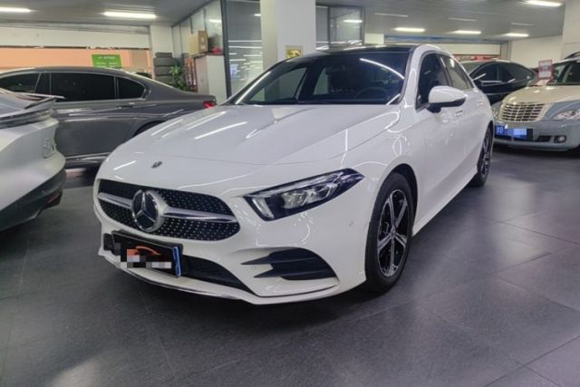Used Mercedes-Benz A-Class 2022 Second Facelift A 200 L Sport Sedan Fashion Version
