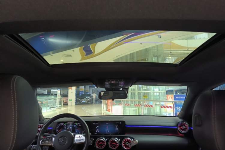 Used Mercedes-Benz A-Class 2022 Revised Version A 200 L Sport Sedan Fashionable Style Headliner