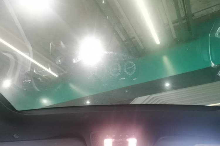 Used Mercedes-Benz A-Class 2022 Revised Version A 200 L Sport Sedan Fashionable Style Headliner