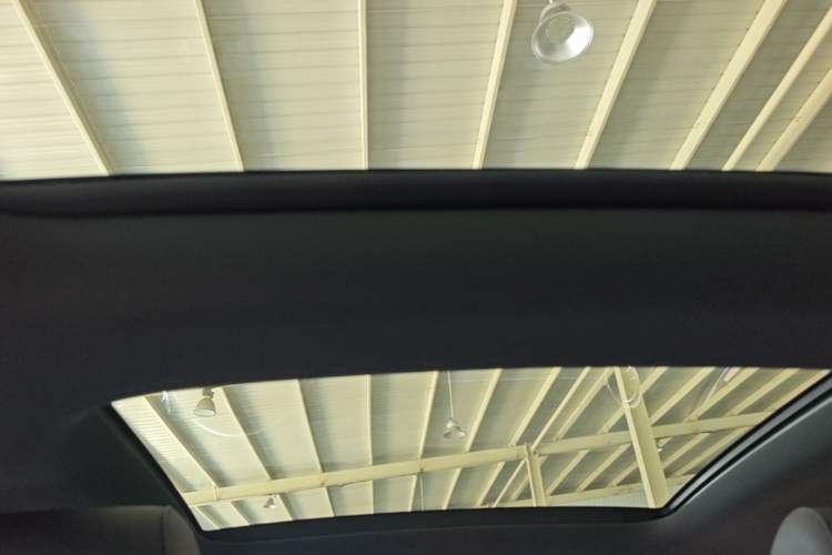 Used Mercedes-Benz A-Class 2022 Restyled A 200 L Sport Sedan Fashion Version Headliner