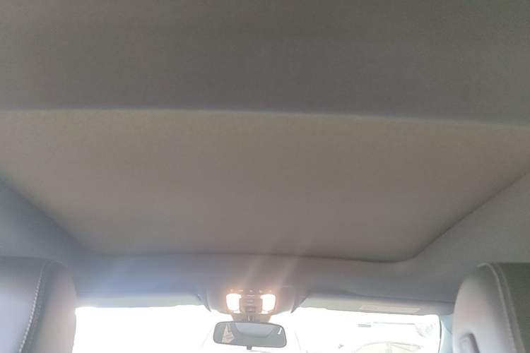 Used Mercedes-Benz A-Class 2022 Revised Version A 200 L Sport Sedan Fashionable Style Headliner