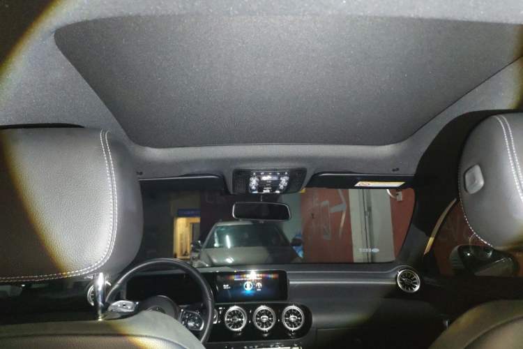 Used Mercedes-Benz A-Class 2022 Second Facelift A 200 L Sport Sedan Fashion Version Headliner