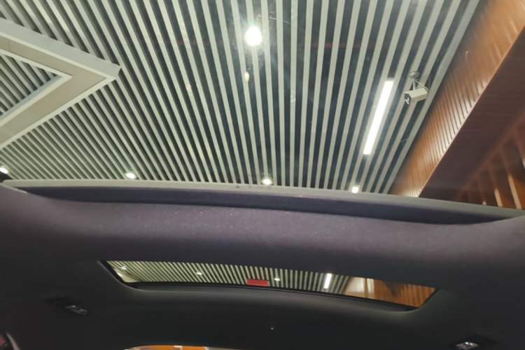 Used Mercedes-Benz A-Class 2022 Revised Version A 200 L Sport Sedan Fashionable Style Headliner