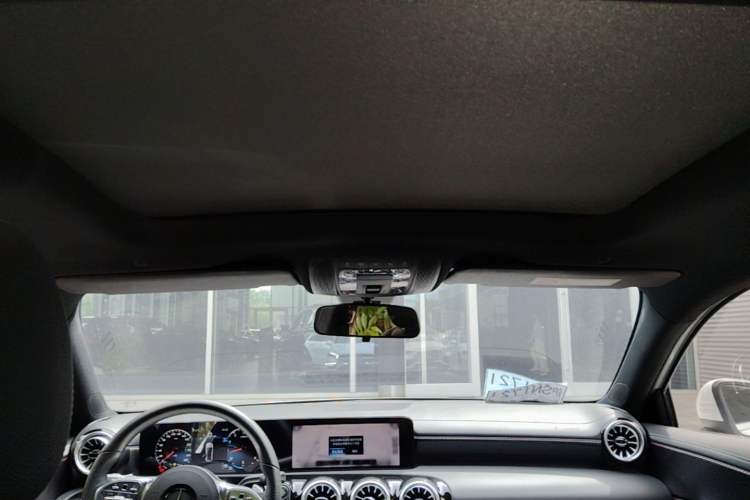 Used Mercedes-Benz A-Class 2022 Second Facelift A 200 L Sport Sedan Fashion Version Headliner