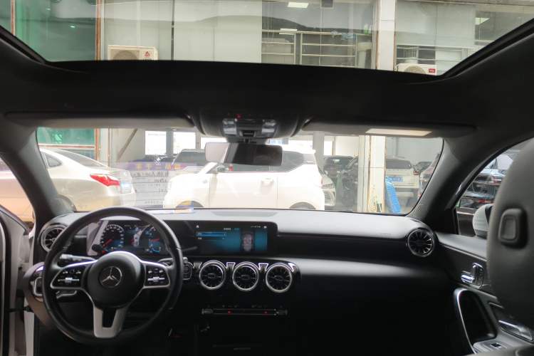 Used Mercedes-Benz A-Class 2022 A 200 Fashion Model Headliner