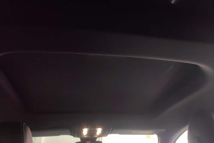 Used Mercedes-Benz A-Class 2022 Second Facelift A 200 L Sport Sedan Fashion Version Headliner