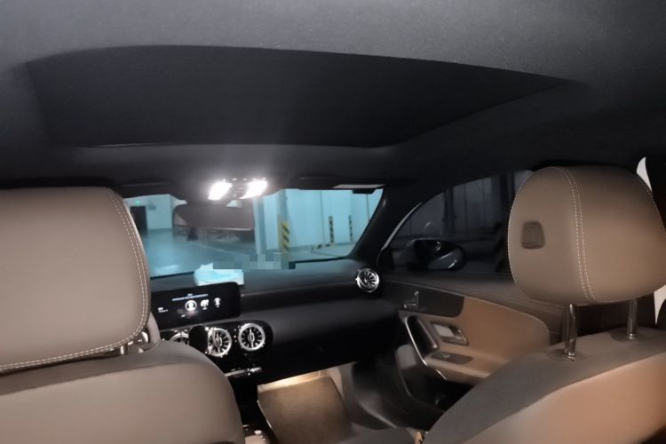 Used Mercedes-Benz A-Class 2022 Revised Version A 200 L Sport Sedan Fashionable Style Headliner