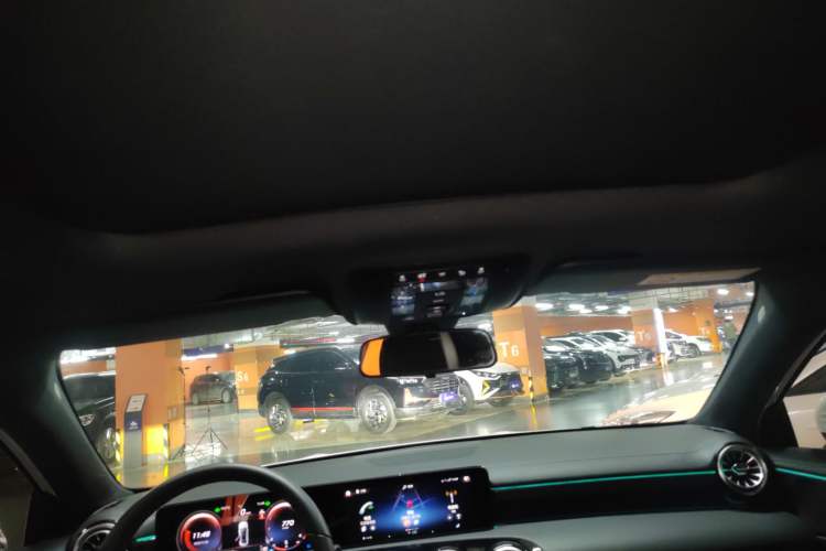 Used Mercedes-Benz A-Class 2022 Revised Version A 200 L Sport Sedan Fashionable Style Headliner