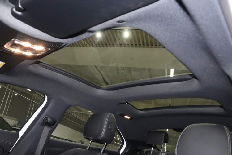 Used Mercedes-Benz A-Class 2022 Second Facelift A 200 L Sport Sedan Fashion Version Headliner