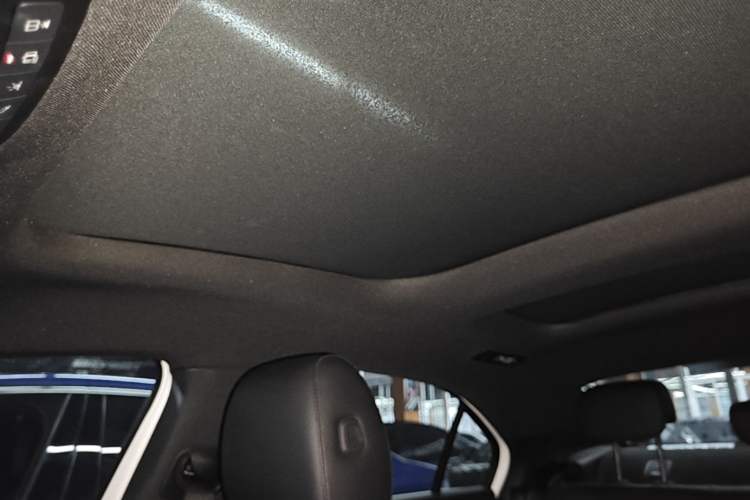 Used Mercedes-Benz A-Class 2022 Restyled A 200 L Sport Sedan Fashion Version Headliner