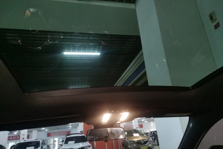 Used Mercedes-Benz A-Class 2022 Restyled A 200 L Sport Sedan Fashion Version Headliner