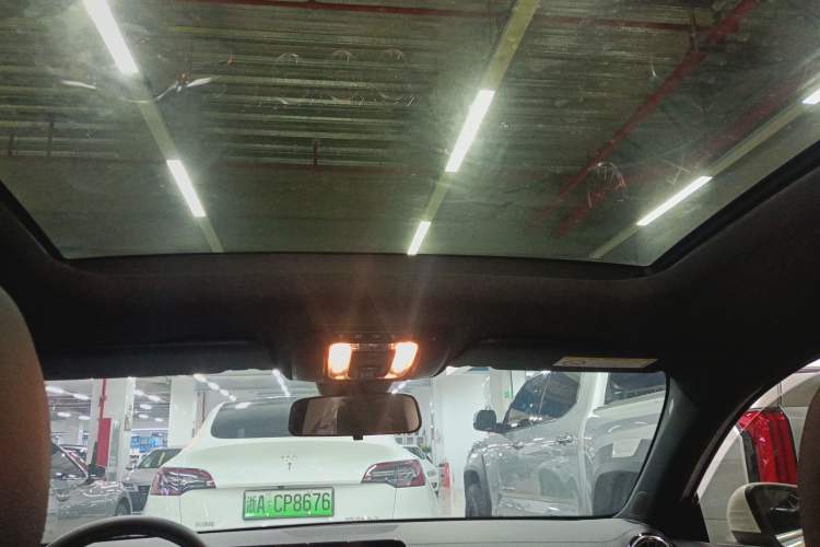 Used Mercedes-Benz A-Class 2022 Restyled A 200 L Sport Sedan Fashion Version Headliner
