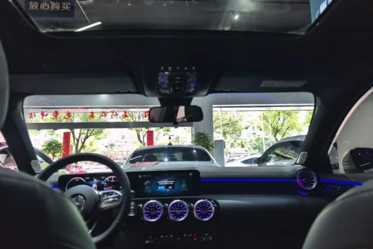 Used Mercedes-Benz A-Class 2022 Second Facelift A 200 L Sport Sedan Fashion Version Headliner
