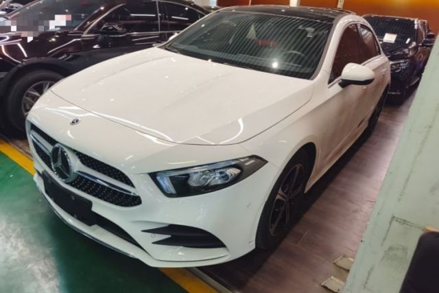 Used Mercedes-Benz A-Class 2022 Revised Version A 200 L Sport Sedan Fashionable Style