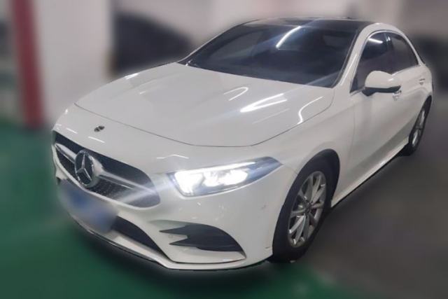 Used Mercedes-Benz A-Class 2022 Revised Version A 200 L Sport Sedan Fashionable Style