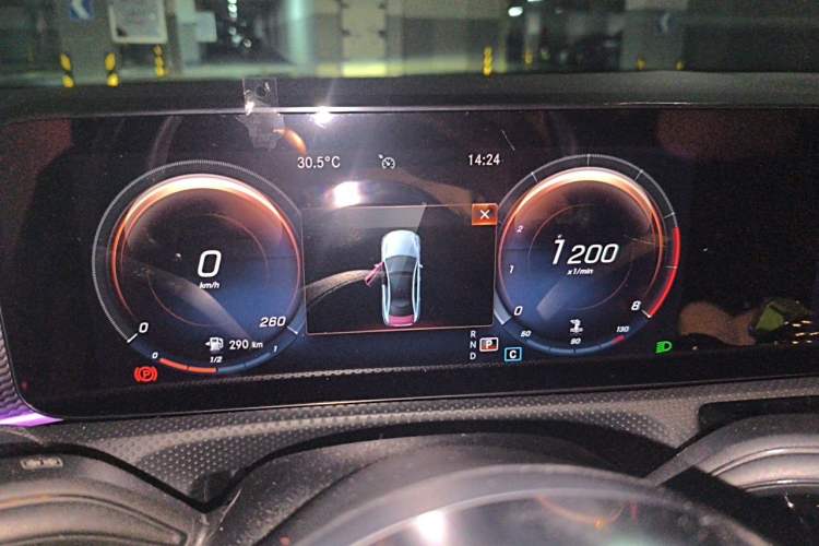 Used Mercedes-Benz A-Class 2022 Second Facelift A 200 L Sport Sedan Fashion Version Instrument Cluster