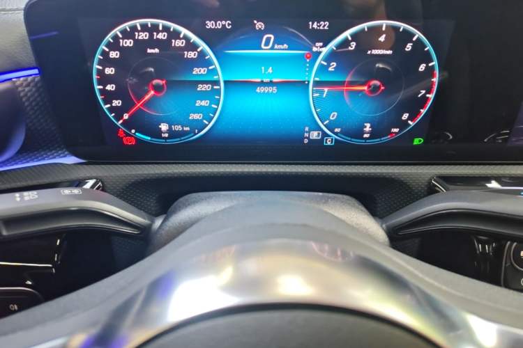 Used Mercedes-Benz A-Class 2022 Revised Version A 200 L Sport Sedan Fashionable Style Instrument Cluster