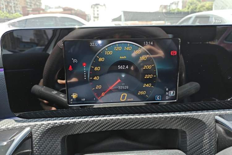 Used Mercedes-Benz A-Class 2022 A 180 L Instrument Cluster