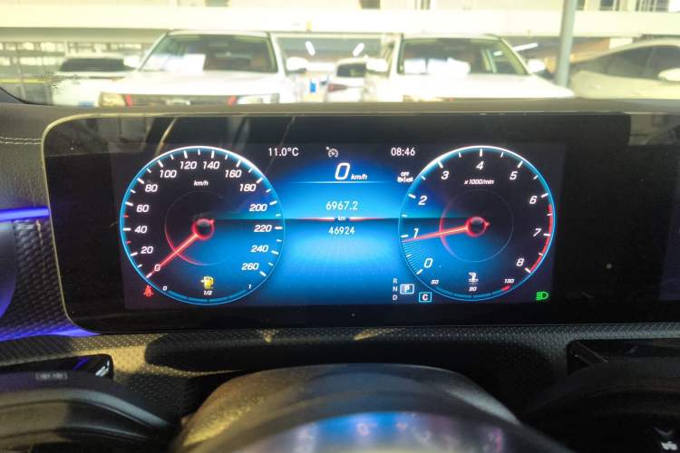 Used Mercedes-Benz A-Class 2022 Revised Version A 200 L Sport Sedan Fashionable Style Instrument Cluster