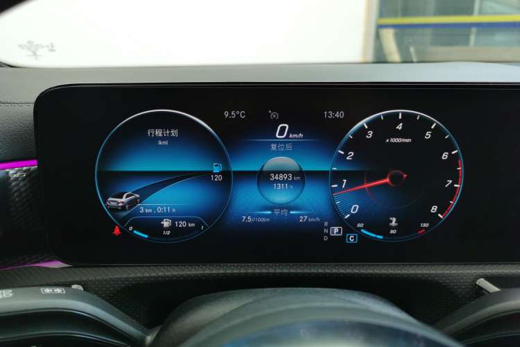 Used Mercedes-Benz A-Class 2022 Second Facelift A 200 L Sport Sedan Fashion Version Instrument Cluster