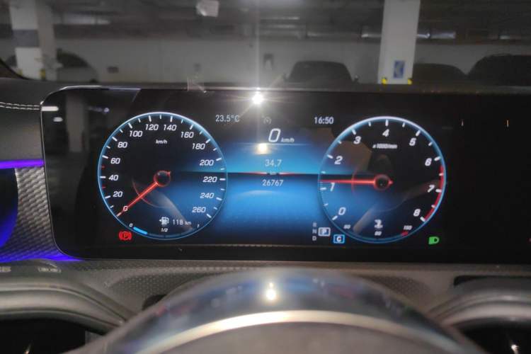 Used Mercedes-Benz A-Class 2022 Restyled A 200 L Sport Sedan Fashion Version Instrument Cluster