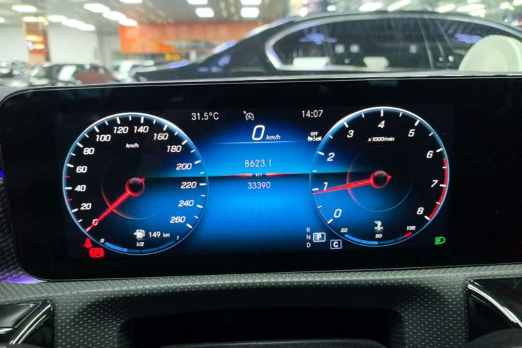 Used Mercedes-Benz A-Class 2022 Revised Version A 200 L Sport Sedan Fashionable Style Instrument Cluster