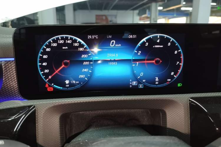 Used Mercedes-Benz A-Class 2022 Restyled A 200 L Sport Sedan Fashion Version Instrument Cluster