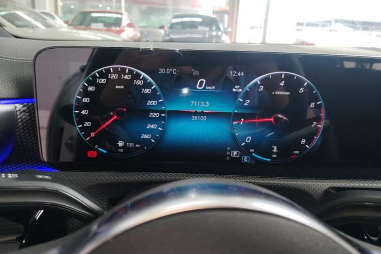 Used Mercedes-Benz A-Class 2022 Revised Version A 200 L Sport Sedan Fashionable Style Instrument Cluster