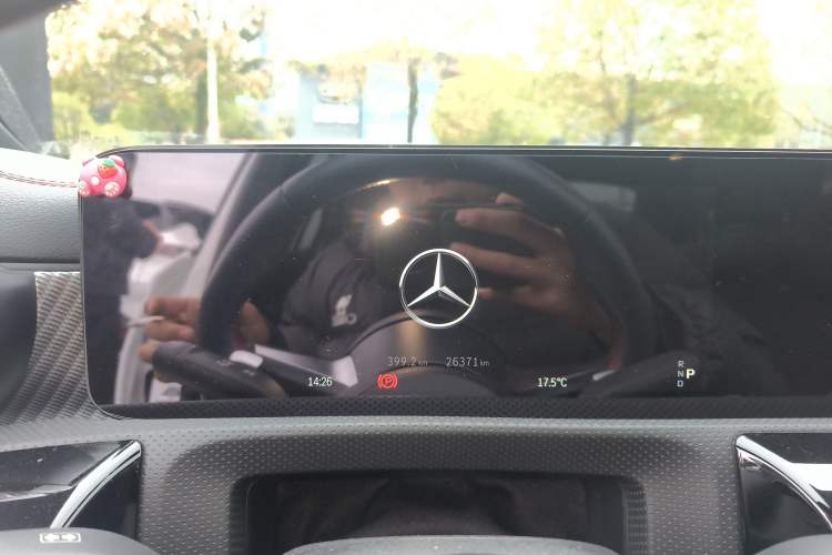 Used Mercedes-Benz A-Class 2022 Revised Version A 200 L Sport Sedan Fashionable Style Instrument Cluster