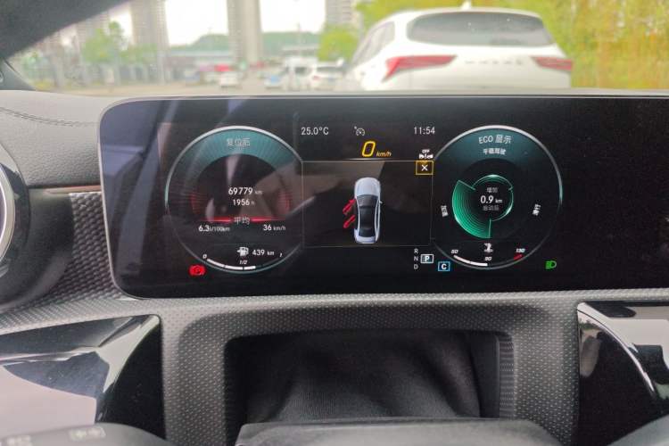Used Mercedes-Benz A-Class 2022 Revised Version A 200 L Sport Sedan Fashionable Style Instrument Cluster