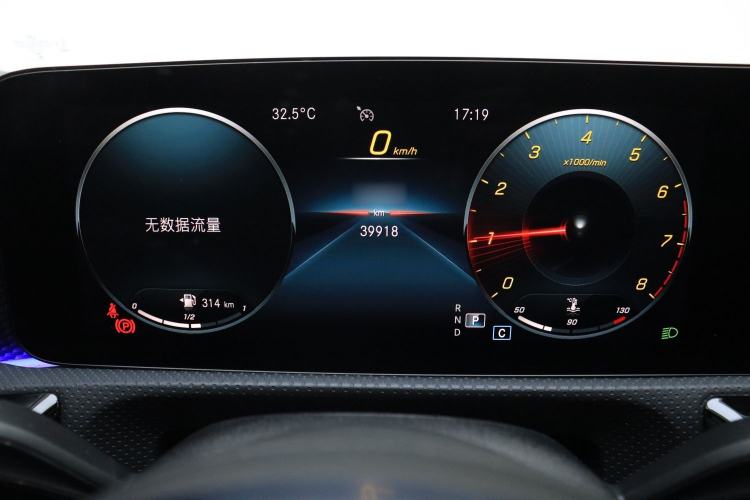 Used Mercedes-Benz A-Class 2022 Second Facelift A 200 L Sport Sedan Fashion Version Instrument Cluster