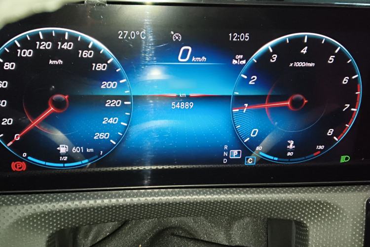Used Mercedes-Benz A-Class 2022 Revised Version A 200 L Sport Sedan Fashionable Style Instrument Cluster