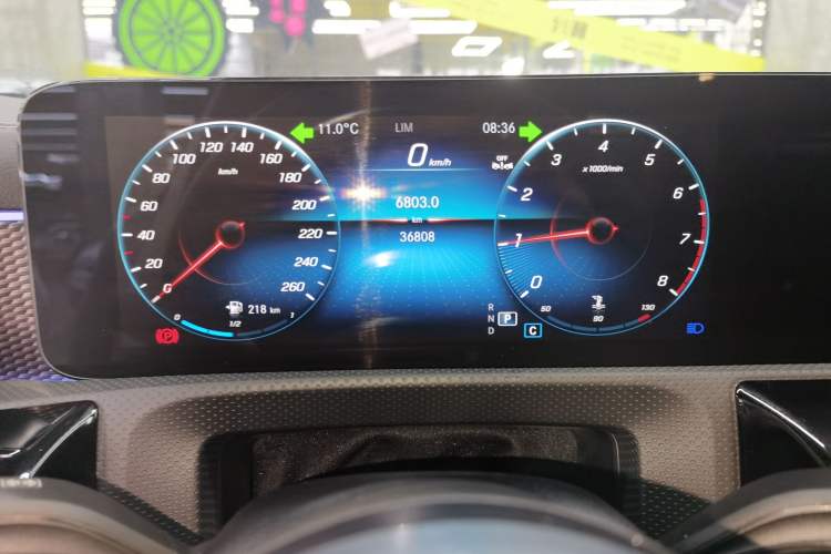 Used Mercedes-Benz A-Class 2022 Revised Version A 200 L Sport Sedan Fashionable Style Instrument Cluster