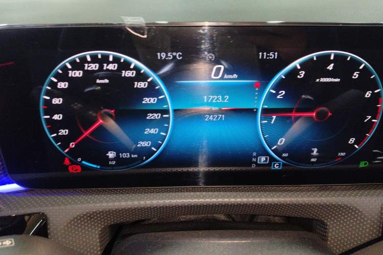 Used Mercedes-Benz A-Class 2022 Revised Version A 200 L Sport Sedan Fashionable Style Instrument Cluster