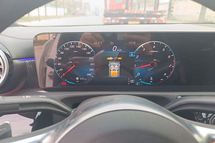 Used Mercedes-Benz A-Class 2022 Second Facelift A 200 L Sport Sedan Fashion Version Instrument Cluster