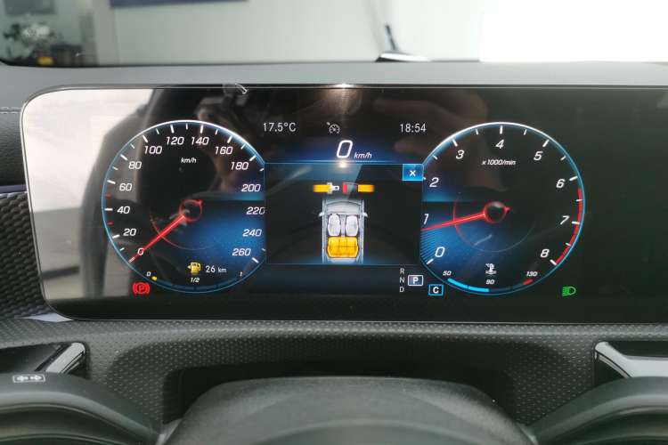 Used Mercedes-Benz A-Class 2022 Second Facelift A 200 L Sport Sedan Fashion Version Instrument Cluster