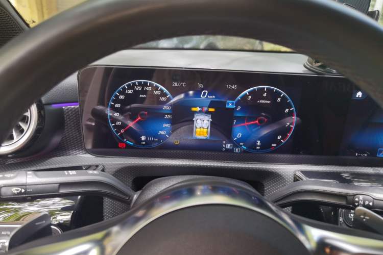 Used Mercedes-Benz A-Class 2022 Second Facelift A 200 L Sport Sedan Fashion Version Instrument Cluster