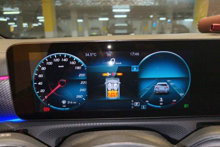 Used Mercedes-Benz A-Class 2022 Second Facelift A 200 L Sport Sedan Fashion Version Instrument Cluster