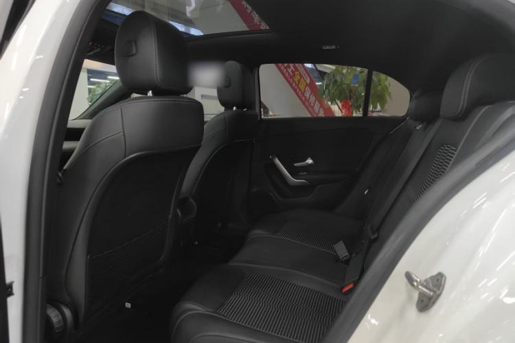 Used Mercedes-Benz A-Class 2022 Revised A 200 Dynamic Edition Interior 2
