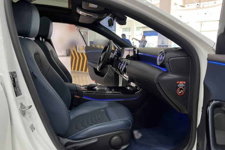 Used Mercedes-Benz A-Class 2022 A 180 L Interior 9
