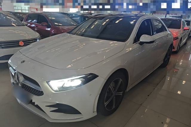 Used Mercedes-Benz A-Class 2022 Revised Version A 200 L Sport Sedan Fashionable Style