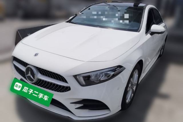 Mercedes-Benz A-Class 2022 Restyled A 200 L Sport Sedan Fashion Version usado